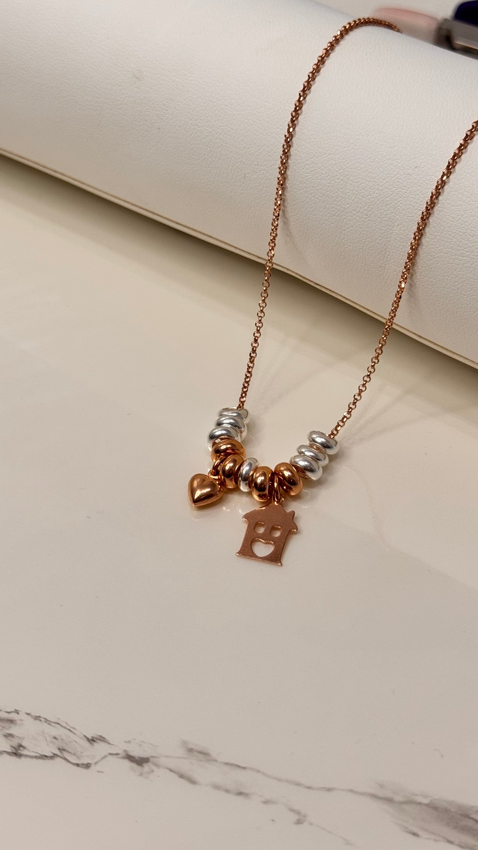 Box Collana Casetta e Bracciali