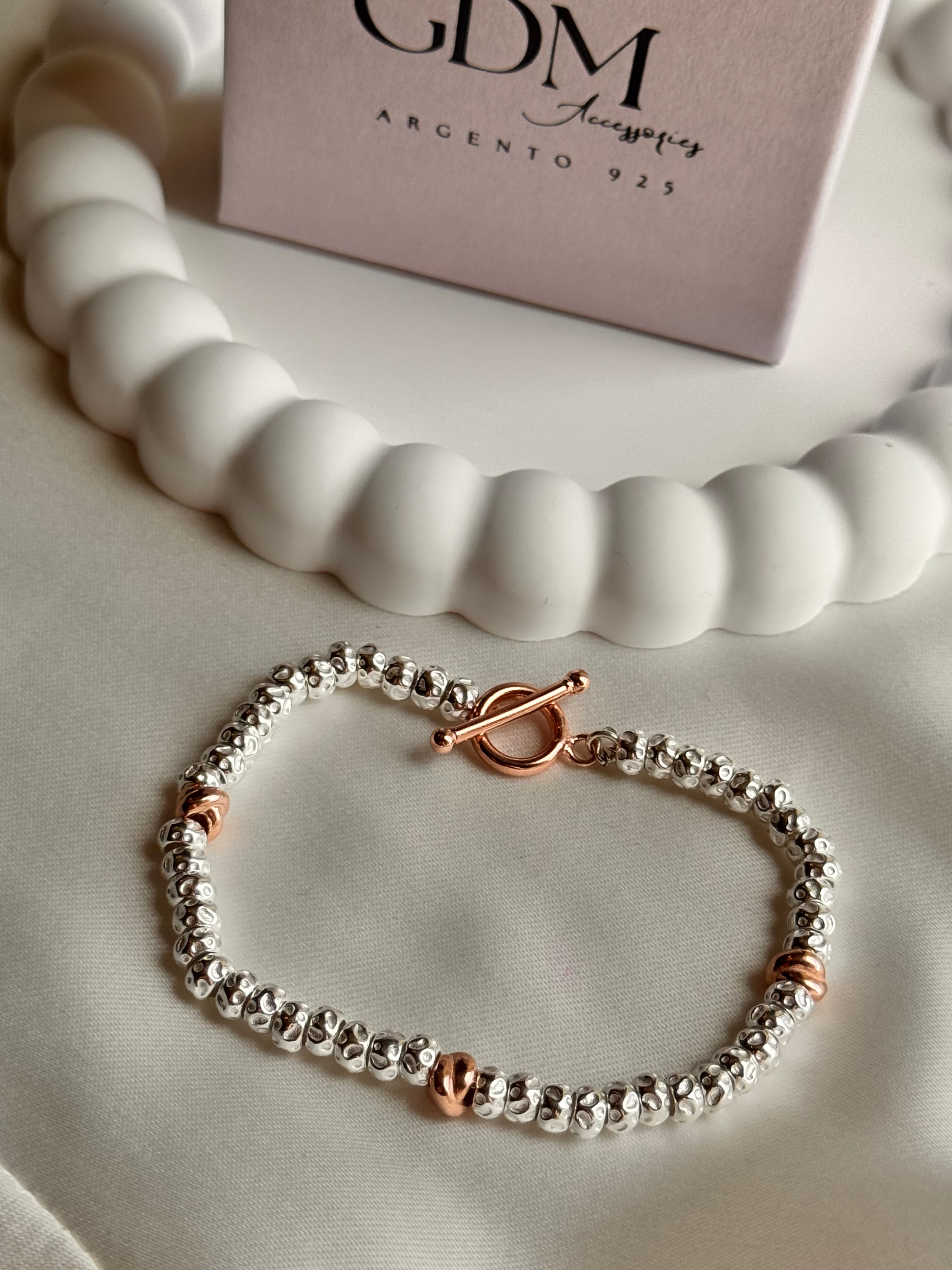 Bracciale Granelli Bombati e Tondeggianti con Nodini