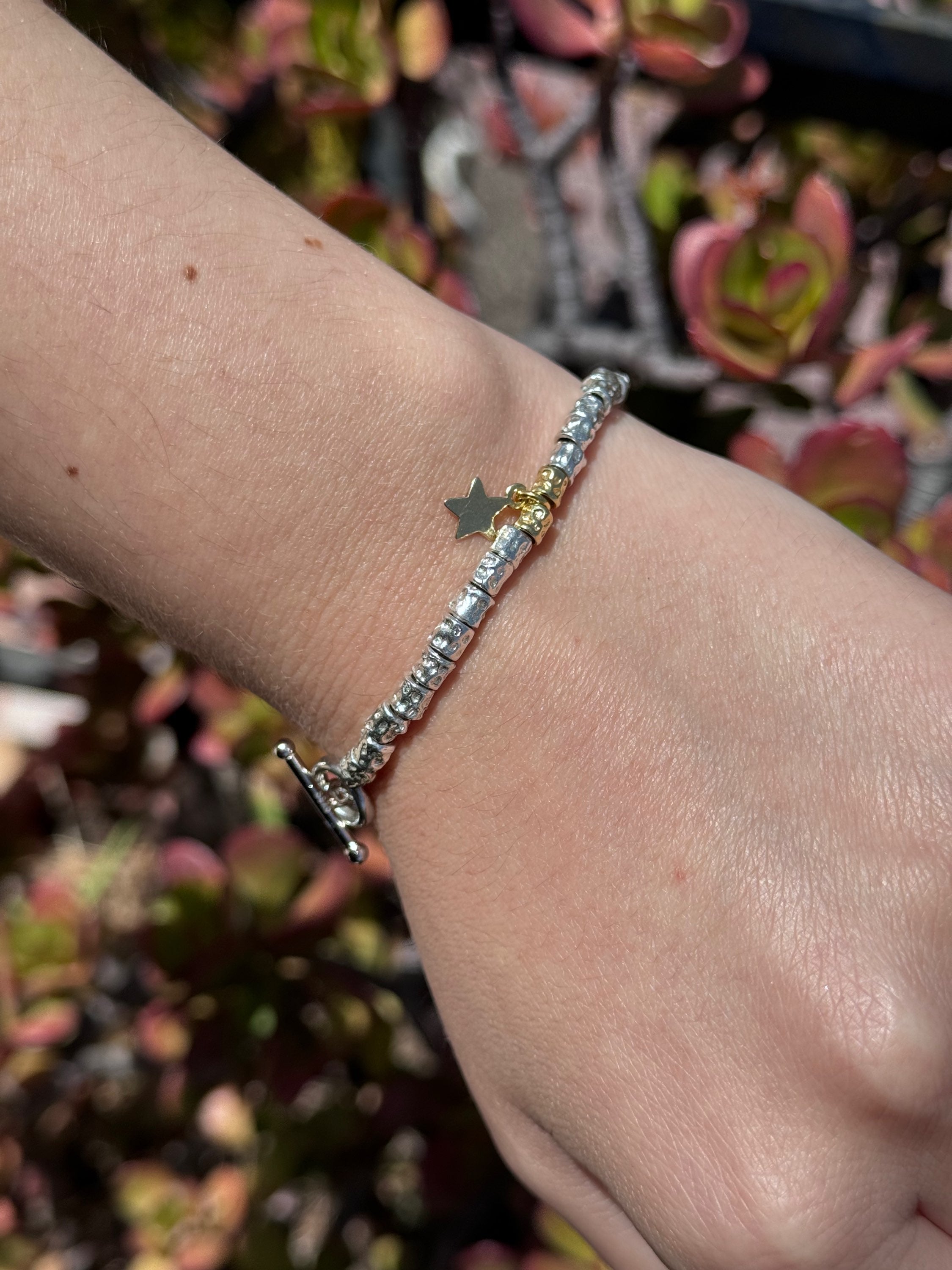 Bracciale Granelli con Charm Calice e stelle