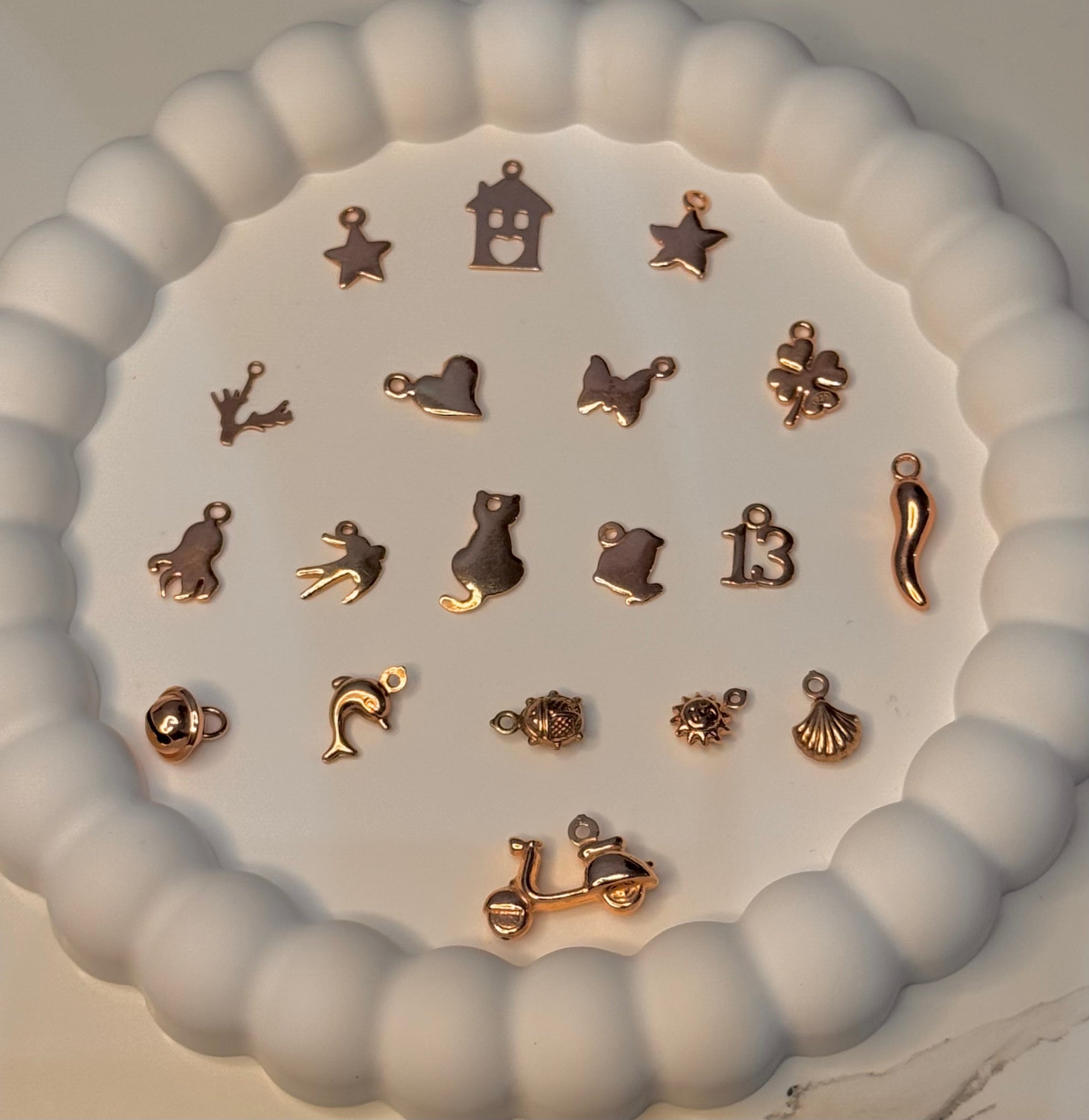 CREA IL TUO BRACCIALE CORDONCINO - charms rosa