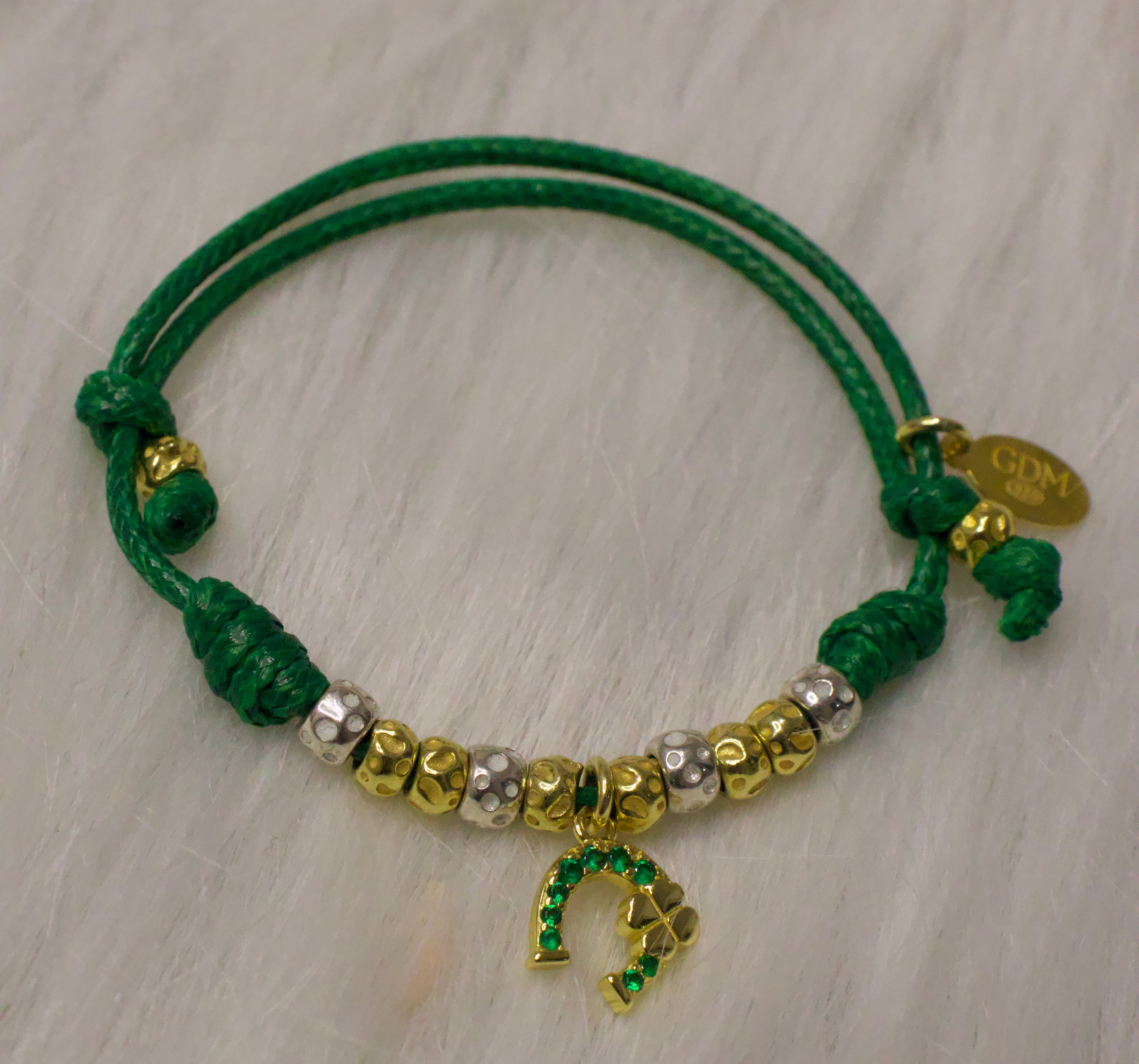 CREA IL TUO CORDONCINO - GRANELLI E CHARM ORO