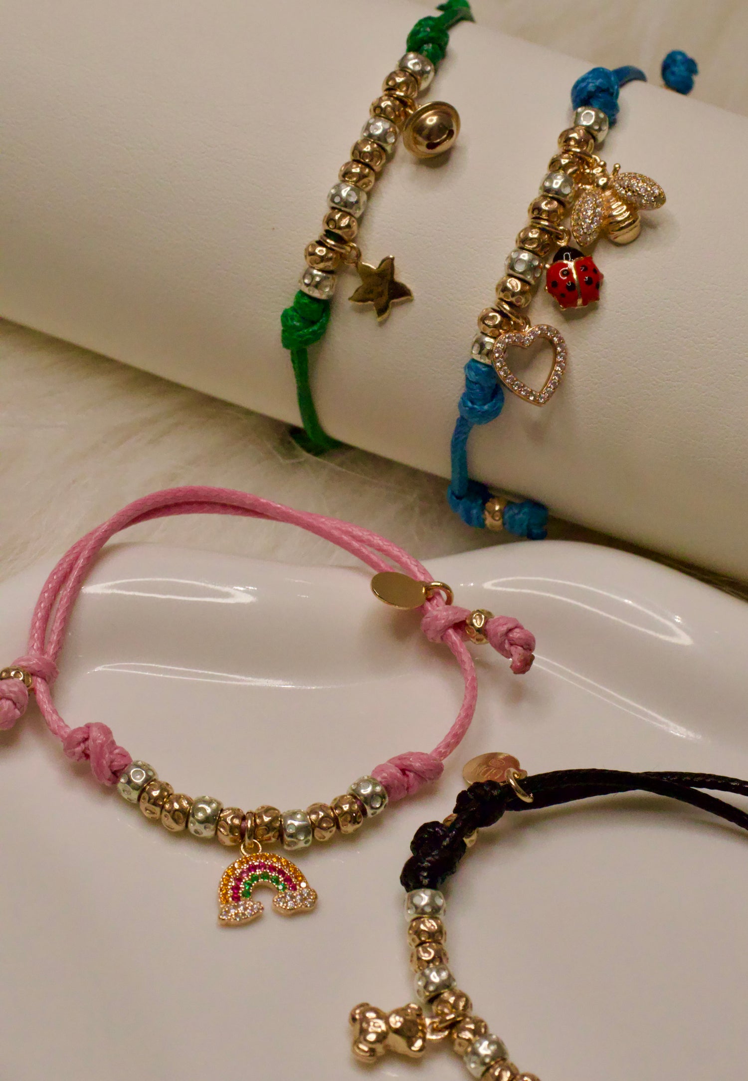 CREA IL TUO CORDONCINO - GRANELLI E CHARMS ROSA