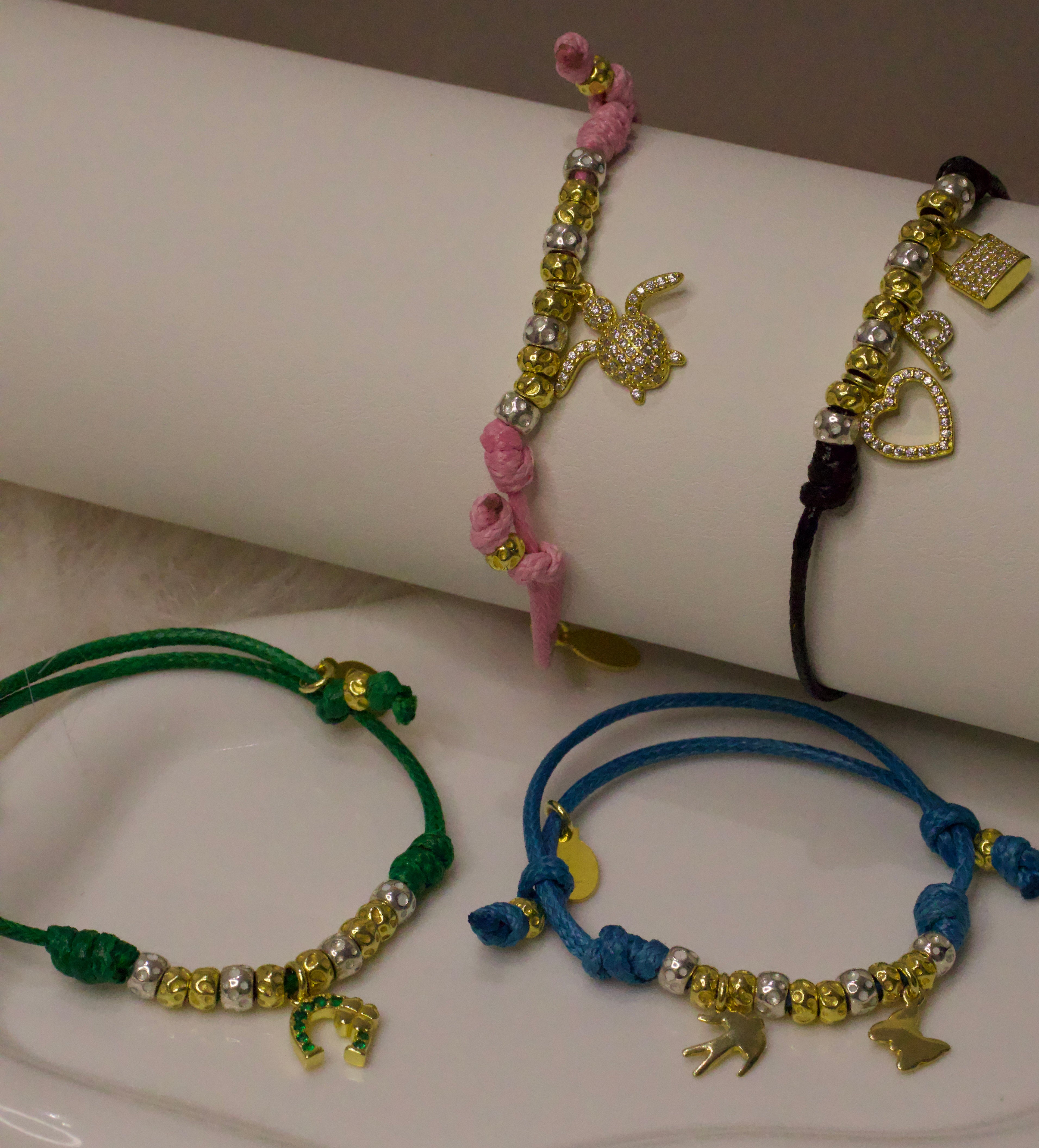 CREA IL TUO CORDONCINO - GRANELLI E CHARM ORO