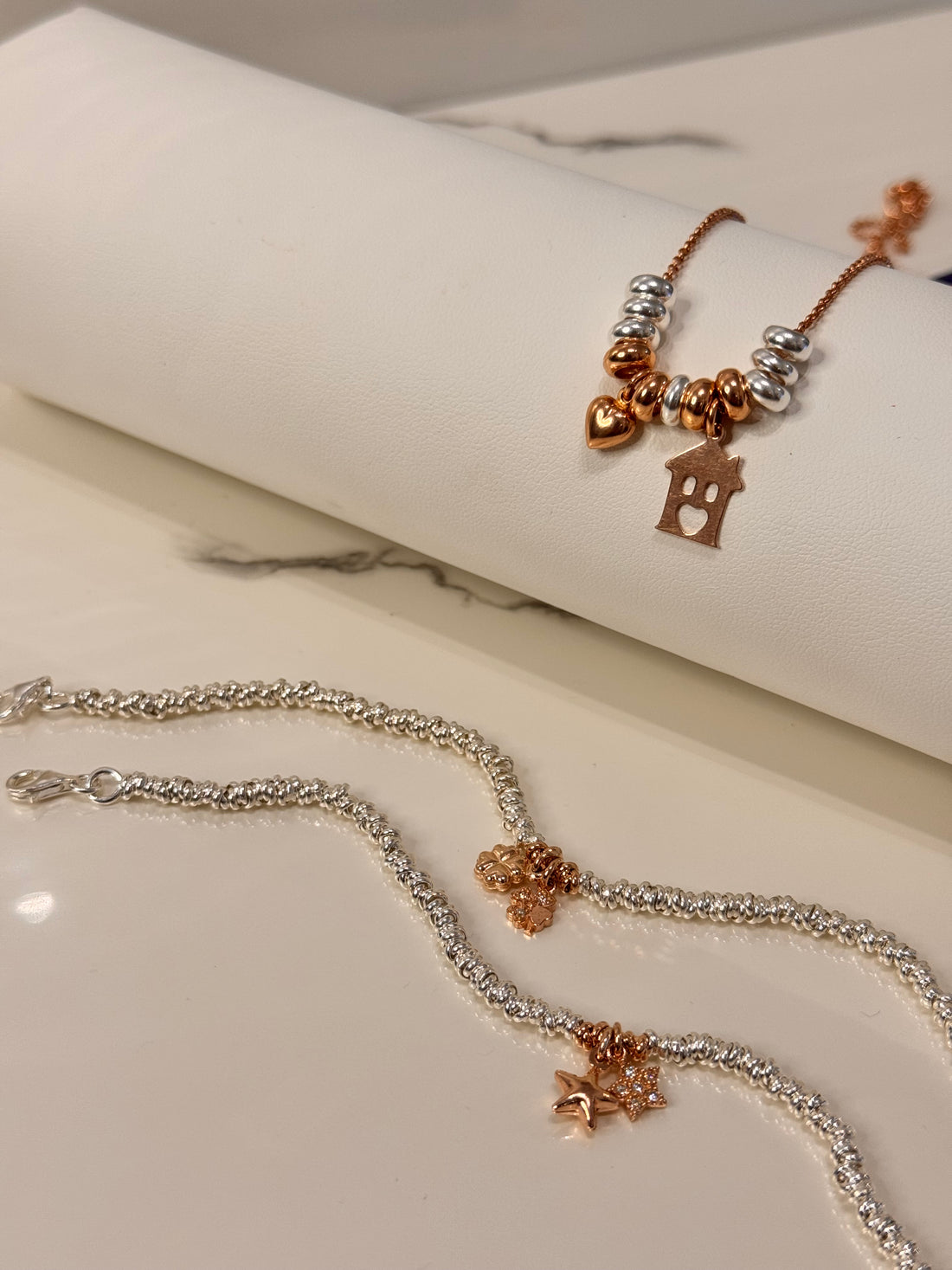 Box Collana Casetta e Bracciali