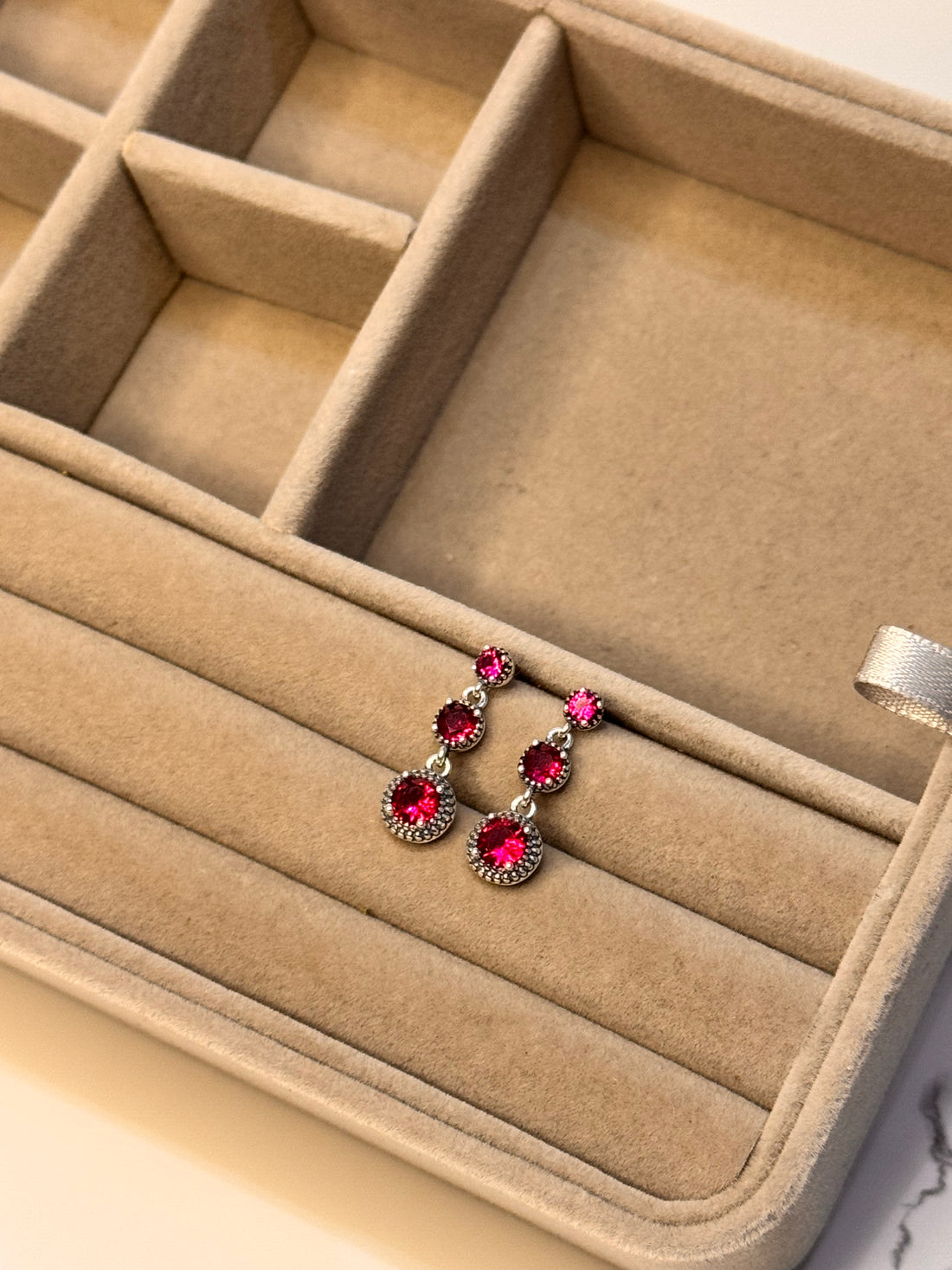 Orecchini Pietre Pendenti