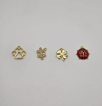 CREA IL TUO CORDONCINO CON CHARM